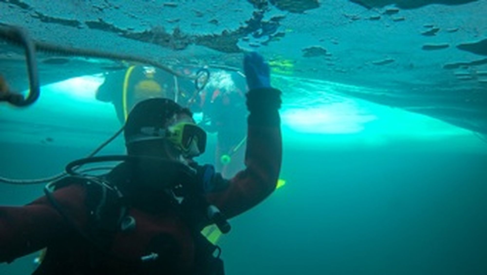 Plongée sous glace en sécurité